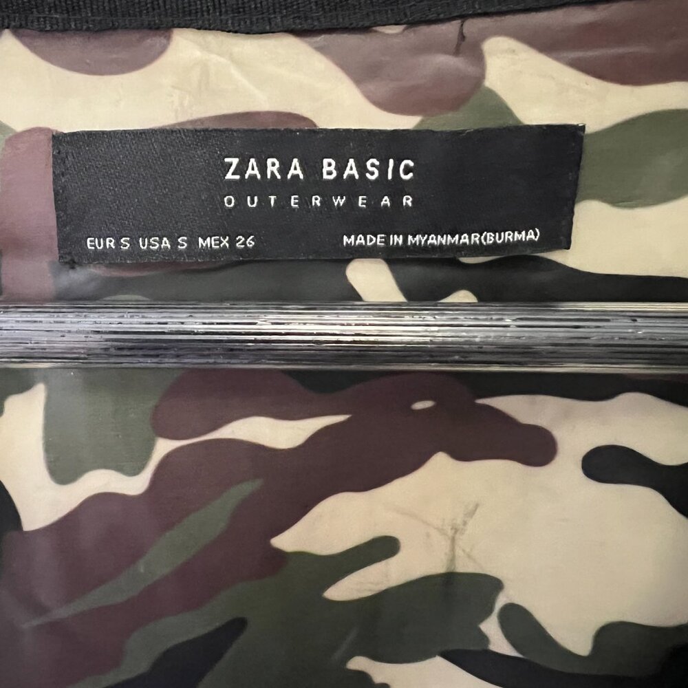 Zara Basic Outerwear Men's Size Small Camo Rain Jacket - Picture 2 of 6